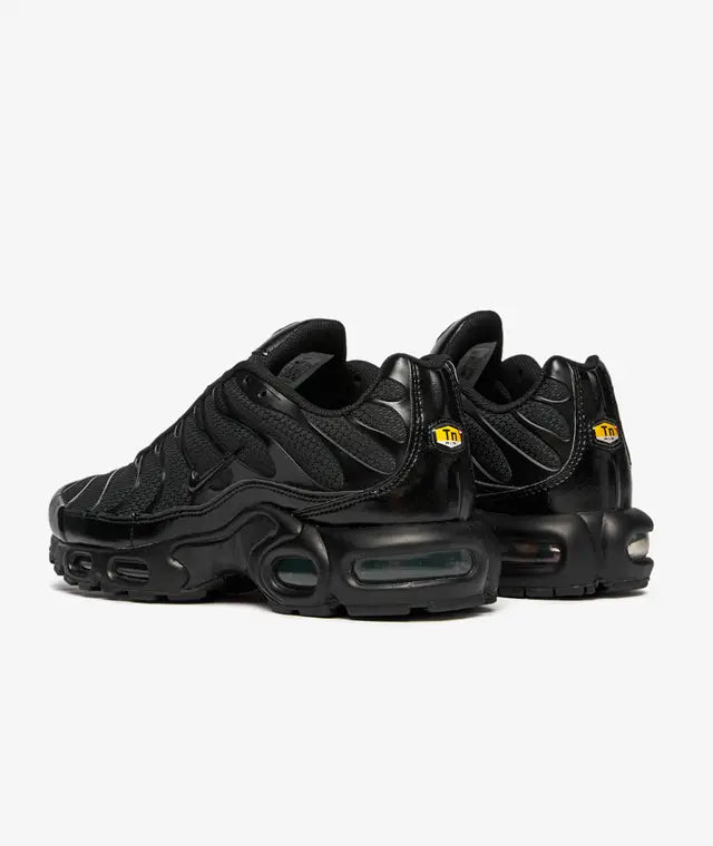 AIR MAX PLUS "TRIPLE BLACK" - NEGRO